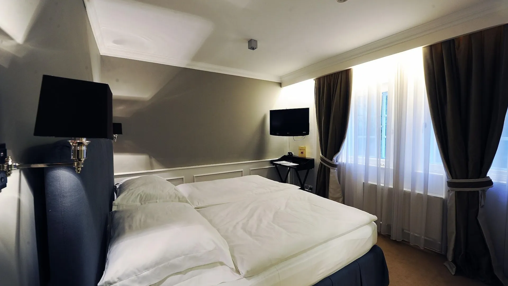 Lesar Hotel Angel - Member Of Hip Hotels Ljubljana 4*,  Slovenia